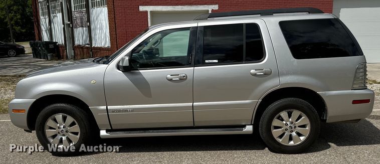 image for item MV9067 2008 Mercury Mountaineer SUV