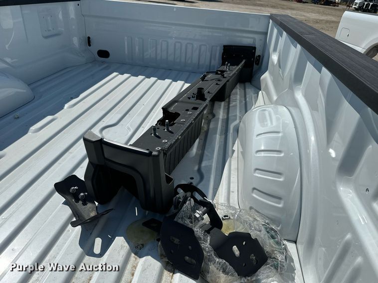 image for item MV9110 2024 Ford F250 pickup truck bed