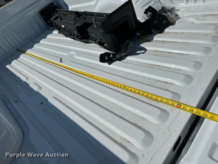 image for item MV9110 2024 Ford F250 pickup truck bed