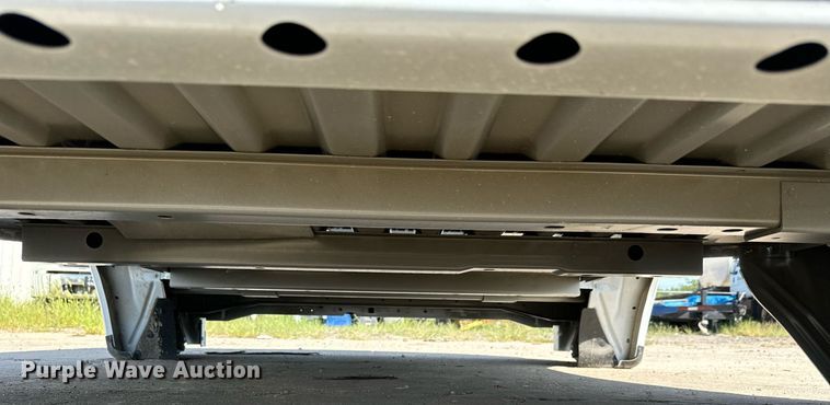 image for item MV9111 Pickup truck bed