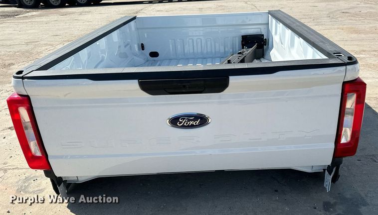 image for item MV9112 2024 Ford F250 pickup truck bed