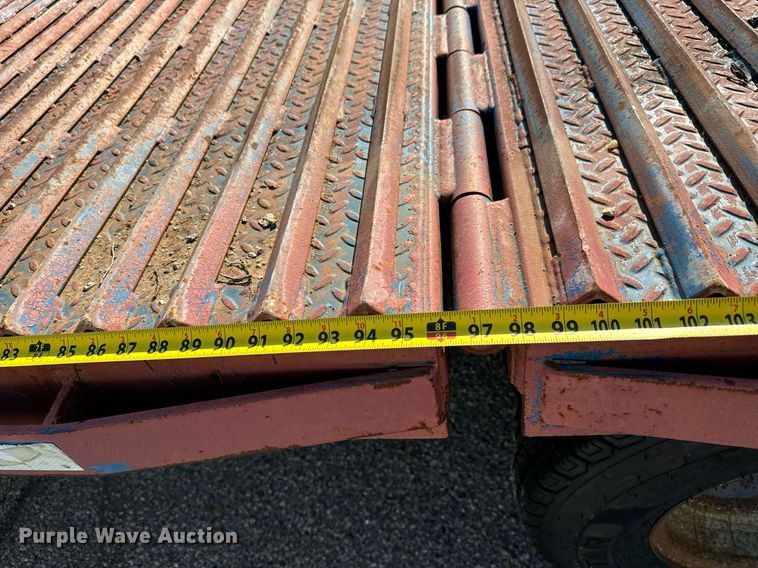 image for item MV9127 1998 Shop built hydraulic tail equipment trailer