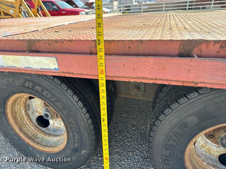 image for item MV9127 1998 Shop built hydraulic tail equipment trailer