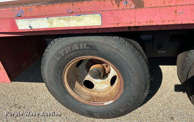 image for item MV9127 1998 Shop built hydraulic tail equipment trailer