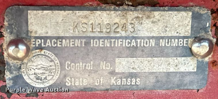 image for item MV9127 1998 Shop built hydraulic tail equipment trailer