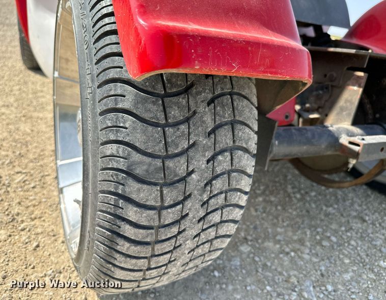 image for item MV9139 2001 GEM E2 golf cart