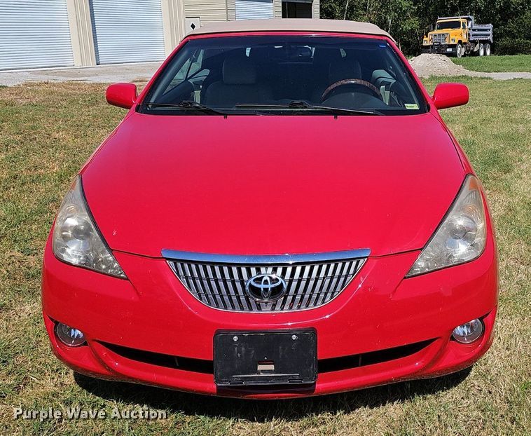 image for item NX9050 2005 Toyota  Camry Solara convertible