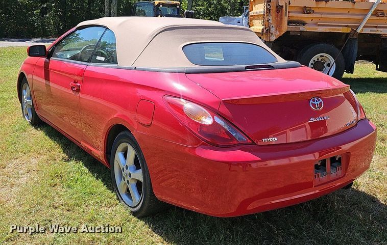 image for item NX9050 2005 Toyota  Camry Solara convertible