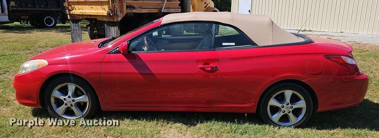 image for item NX9050 2005 Toyota  Camry Solara convertible
