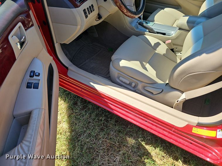 image for item NX9050 2005 Toyota  Camry Solara convertible