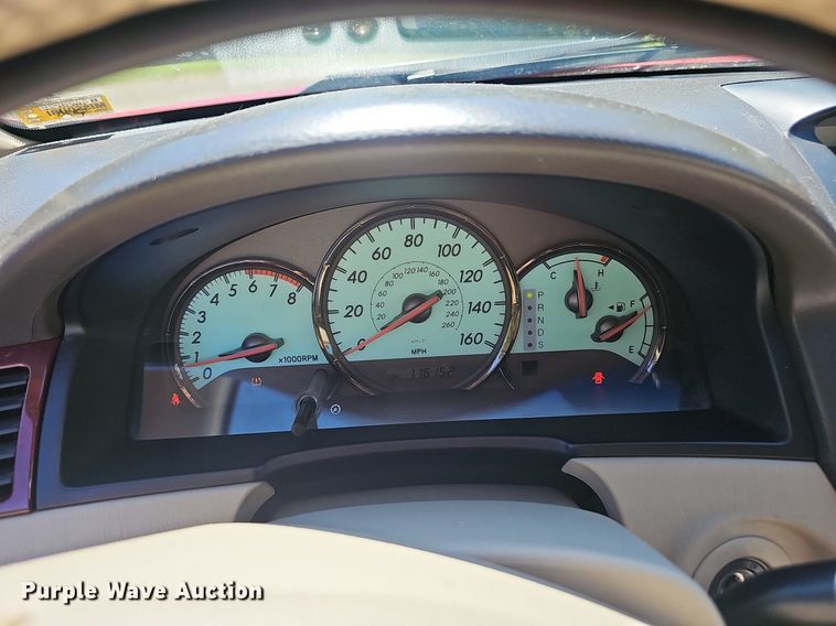 image for item NX9050 2005 Toyota  Camry Solara convertible