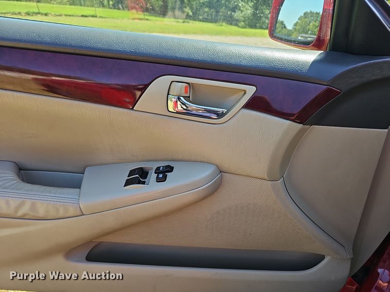 image for item NX9050 2005 Toyota  Camry Solara convertible