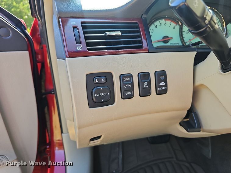 image for item NX9050 2005 Toyota  Camry Solara convertible