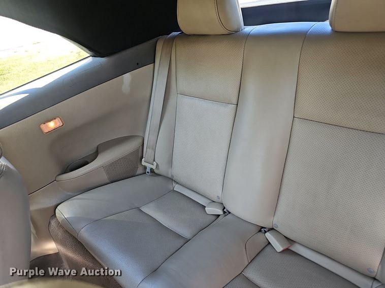 image for item NX9050 2005 Toyota  Camry Solara convertible