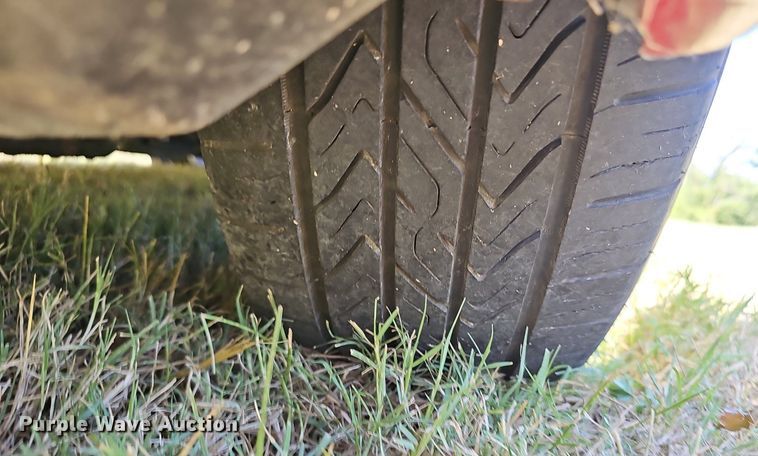 image for item NX9050 2005 Toyota  Camry Solara convertible