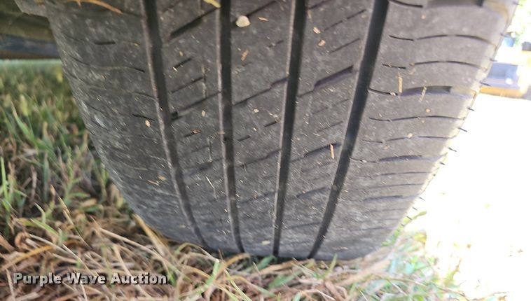 image for item NX9050 2005 Toyota  Camry Solara convertible