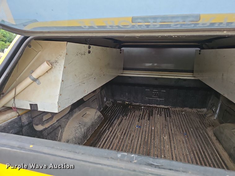 image for item NX9163 2007 Chevrolet  Silverado 1500 Ext. Cab pickup truck