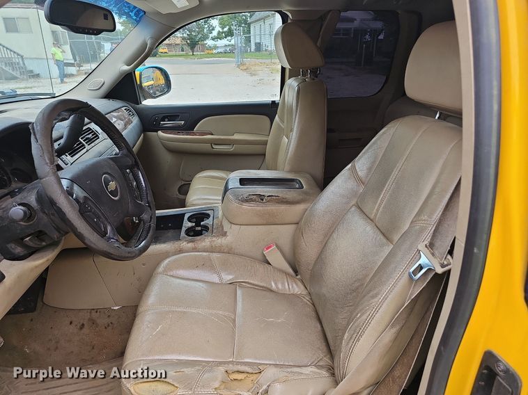 image for item NX9163 2007 Chevrolet  Silverado 1500 Ext. Cab pickup truck