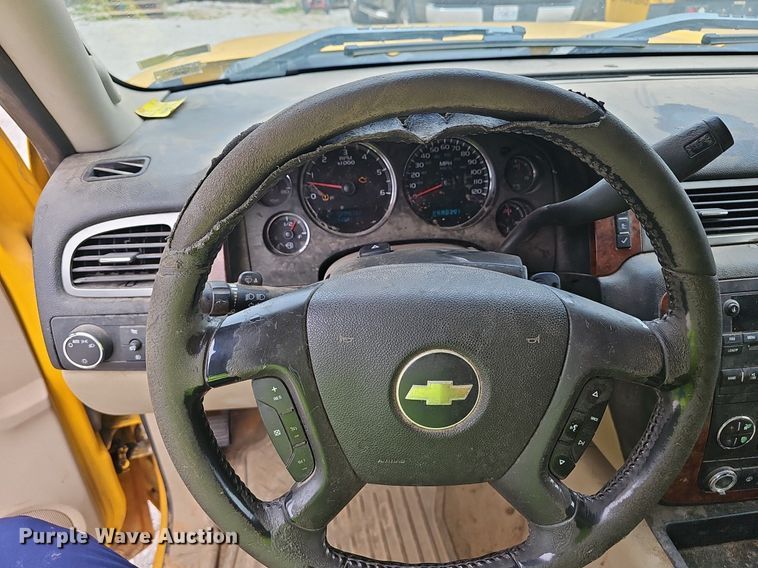 image for item NX9163 2007 Chevrolet  Silverado 1500 Ext. Cab pickup truck