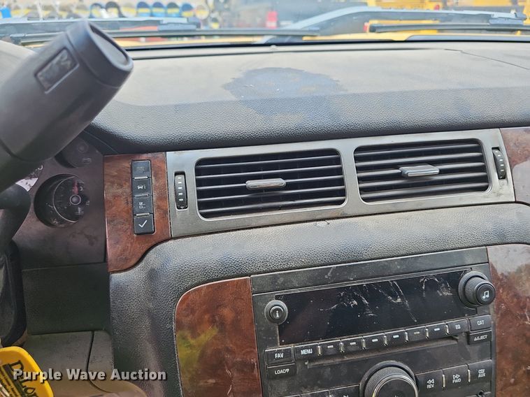 image for item NX9163 2007 Chevrolet  Silverado 1500 Ext. Cab pickup truck