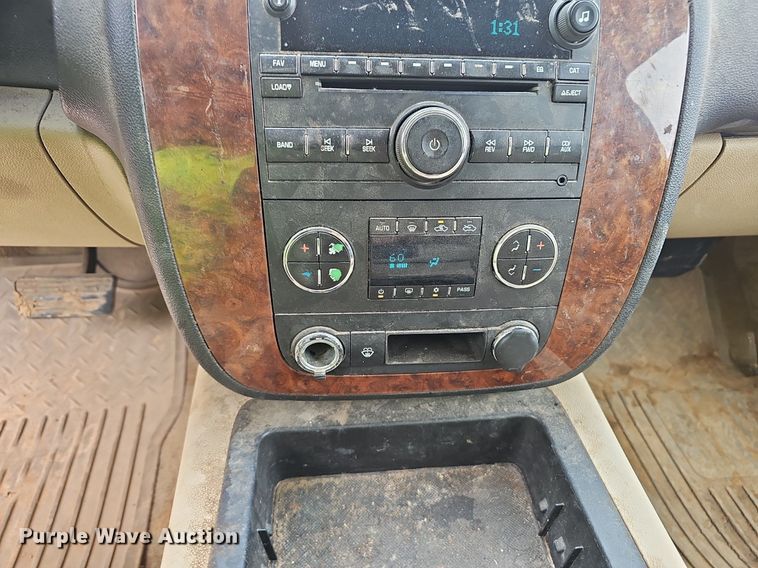 image for item NX9163 2007 Chevrolet  Silverado 1500 Ext. Cab pickup truck