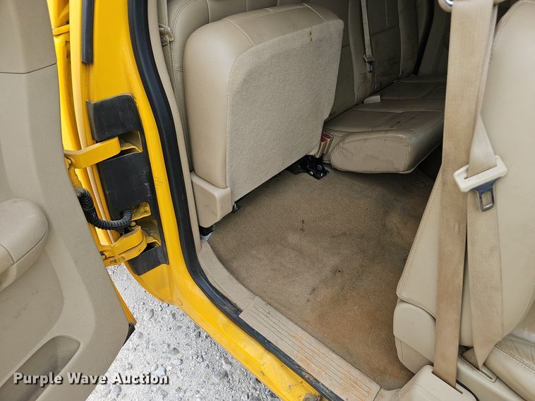 image for item NX9163 2007 Chevrolet  Silverado 1500 Ext. Cab pickup truck