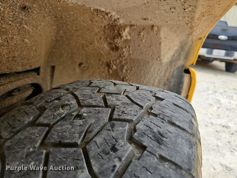 image for item NX9163 2007 Chevrolet  Silverado 1500 Ext. Cab pickup truck