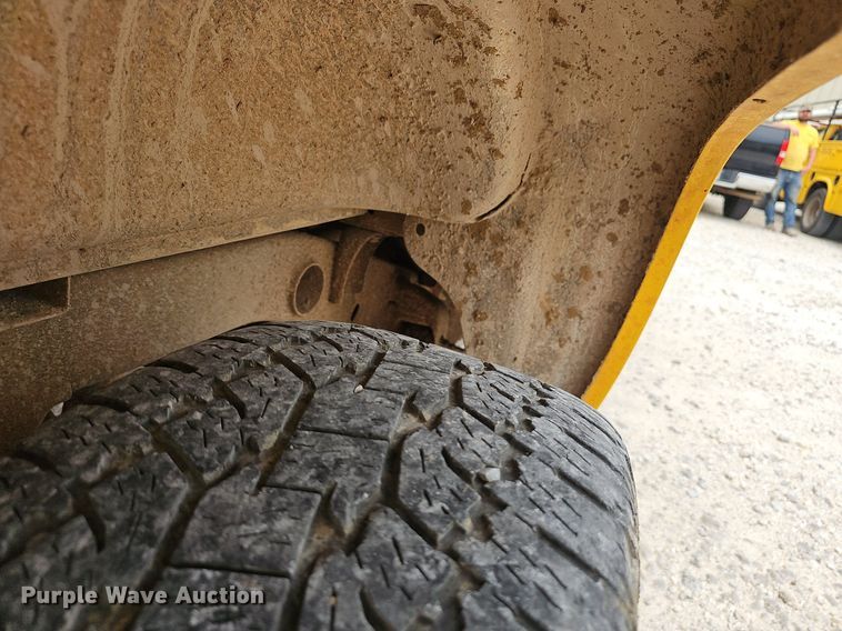 image for item NX9163 2007 Chevrolet  Silverado 1500 Ext. Cab pickup truck