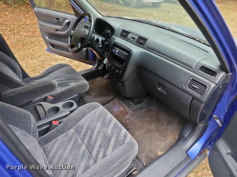 image for item NX9255 2000 Honda  CR-V SUV