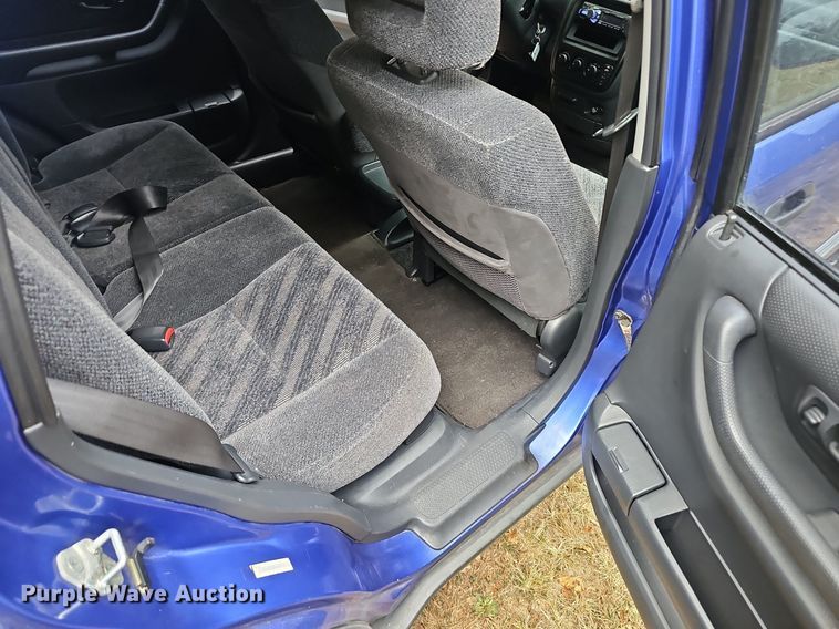 image for item NX9255 2000 Honda  CR-V SUV