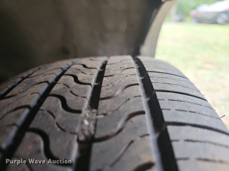 image for item NX9255 2000 Honda  CR-V SUV