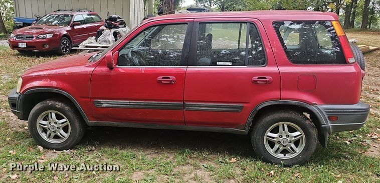 image for item NX9257 1999 Honda CR-V SUV