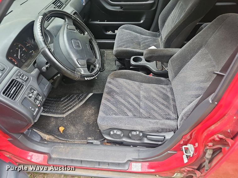 image for item NX9257 1999 Honda CR-V SUV