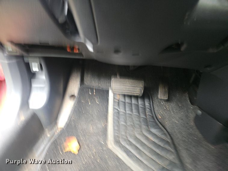 image for item NX9257 1999 Honda CR-V SUV