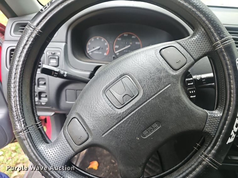 image for item NX9257 1999 Honda CR-V SUV