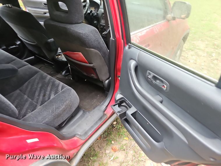 image for item NX9257 1999 Honda CR-V SUV