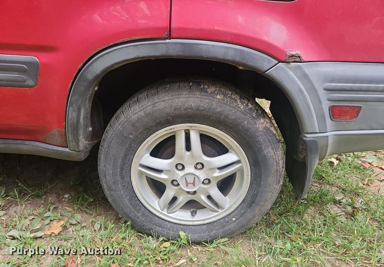 image for item NX9257 1999 Honda CR-V SUV