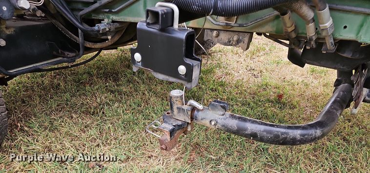 image for item NX9260 2013 John Deere  7700 PCFM reel mower