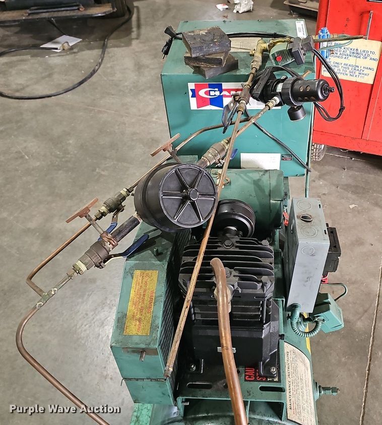 image for item NX9261 1989 Champion  compressed air dryer