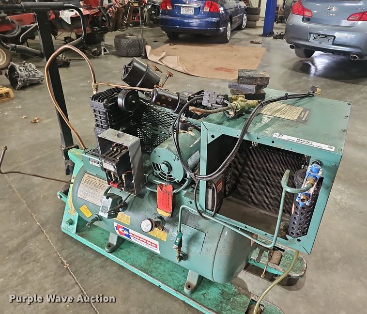 image for item NX9261 1989 Champion  compressed air dryer