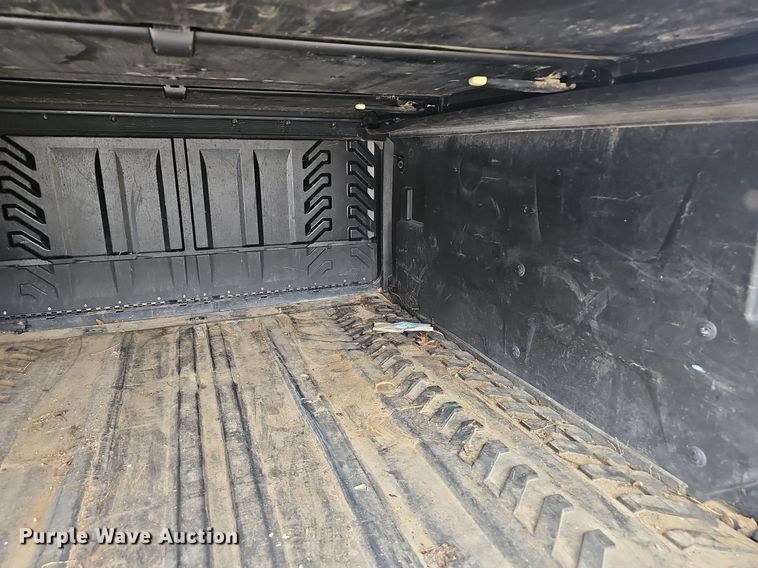 image for item NX9263 2007 Chevrolet  Avalanche  Crew Cab pickup truck