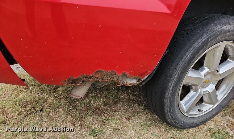 image for item NX9263 2007 Chevrolet  Avalanche  Crew Cab pickup truck