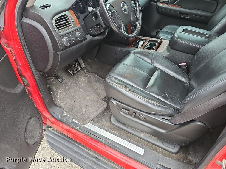 image for item NX9263 2007 Chevrolet  Avalanche  Crew Cab pickup truck