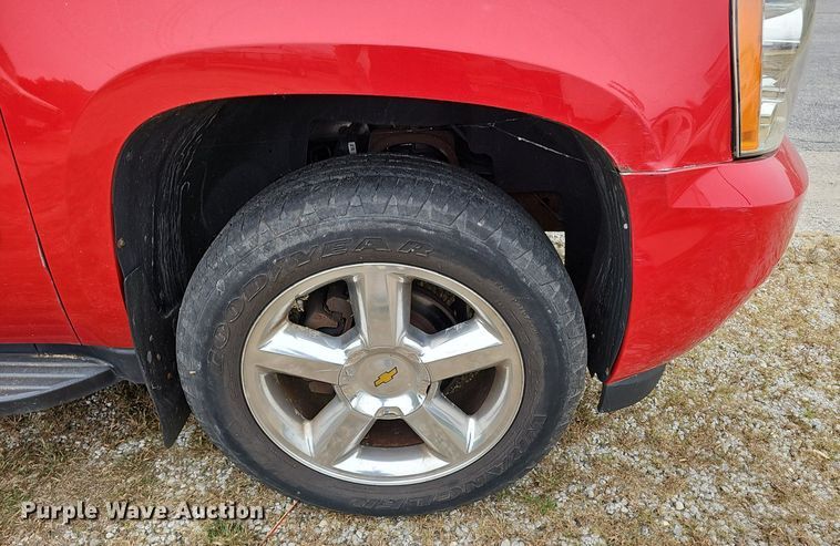 image for item NX9263 2007 Chevrolet  Avalanche  Crew Cab pickup truck