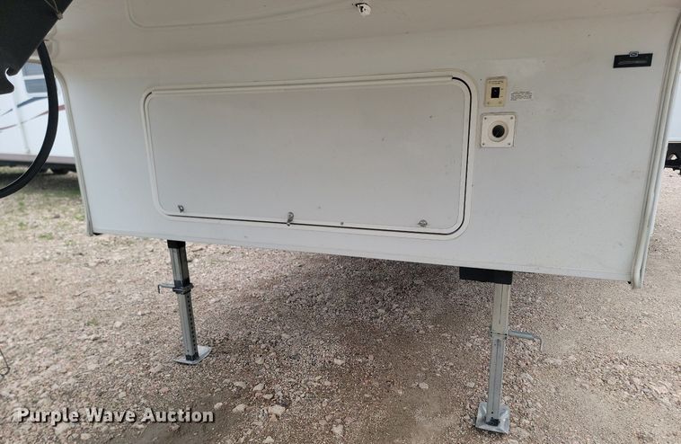 image for item NZ9823 2008 K-Z Durango  camper