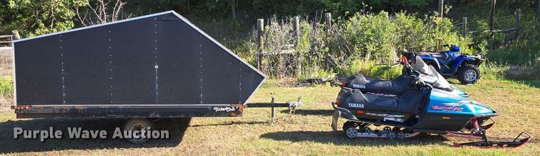 image for item OD9731 (2) 1997 Yamaha V MAX XTC snowmobiles