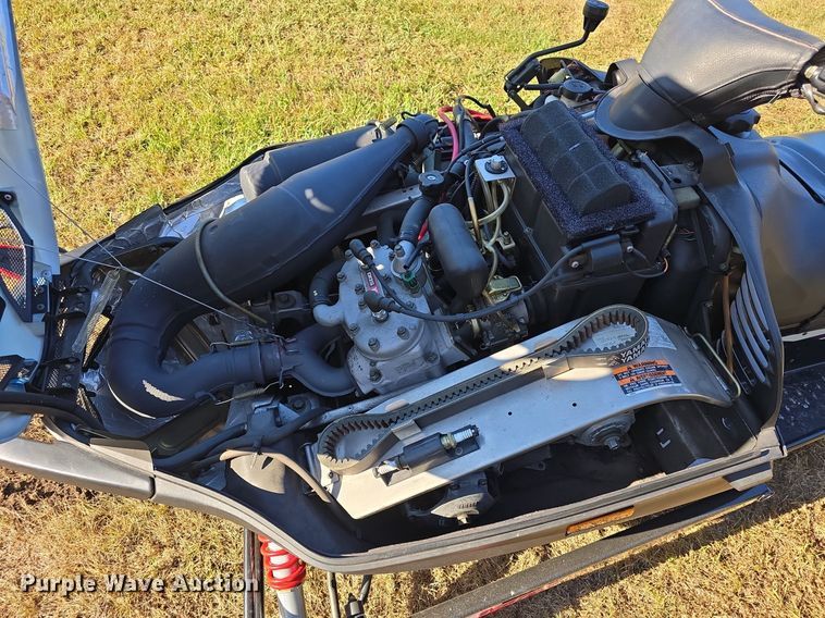 image for item OD9731 (2) 1997 Yamaha V MAX XTC snowmobiles