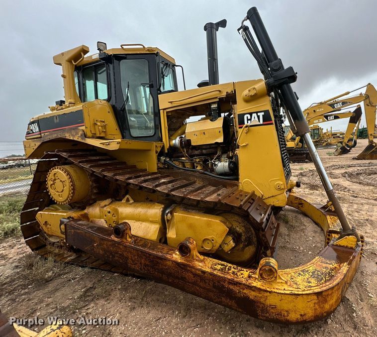 image for item DD3206 1994 Caterpillar  D8N dozer