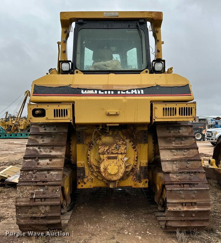 image for item DD3206 1994 Caterpillar  D8N dozer