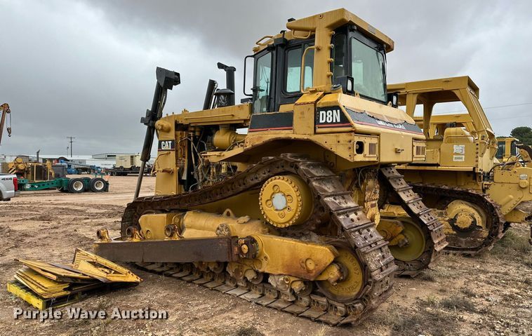 image for item DD3206 1994 Caterpillar  D8N dozer